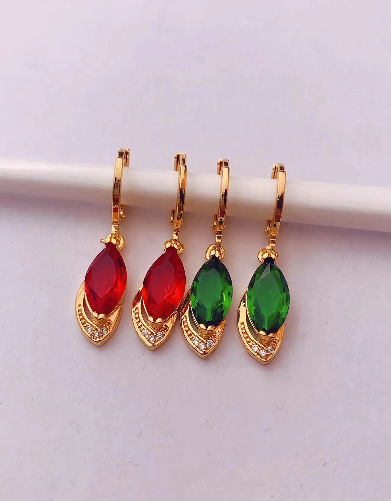 Green Cat Eye Earrings Set Gold Plated — feature 6