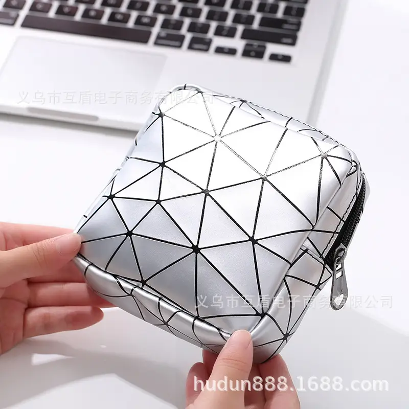 Portable Sanitary Storage Bag Green Zippered Small - Image 3