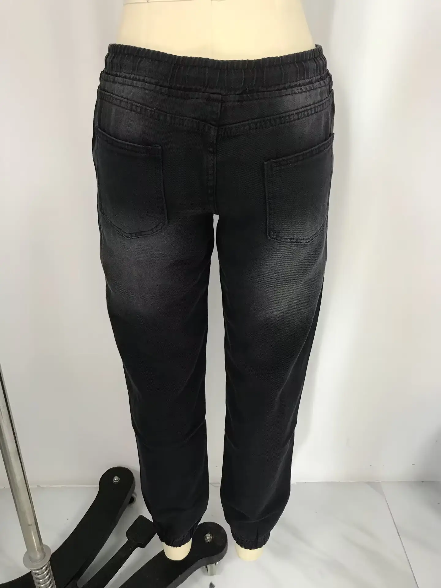 Women Slim Fit Elastic Waist Denim Pants Blue Black — feature 5