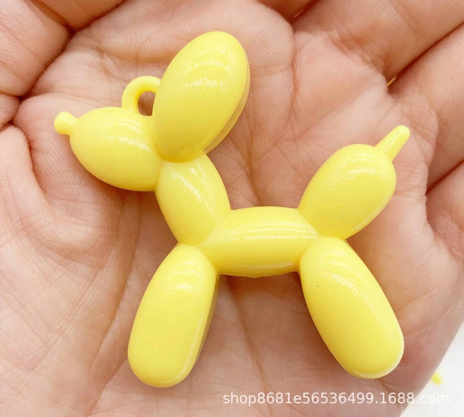 Yellow Acrylic Blast Dog Mobile Phone Pendant - Image 13