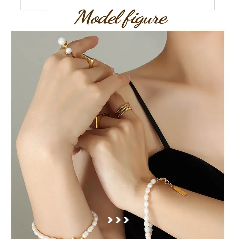 Pearl Love Square Bracelet with Gold Clasp — feature 15