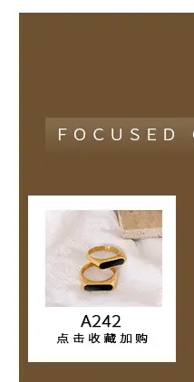 Pearl Love Square Bracelet with Gold Clasp — feature 17