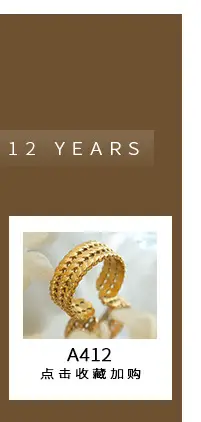 Pearl Love Square Bracelet with Gold Clasp — feature 20
