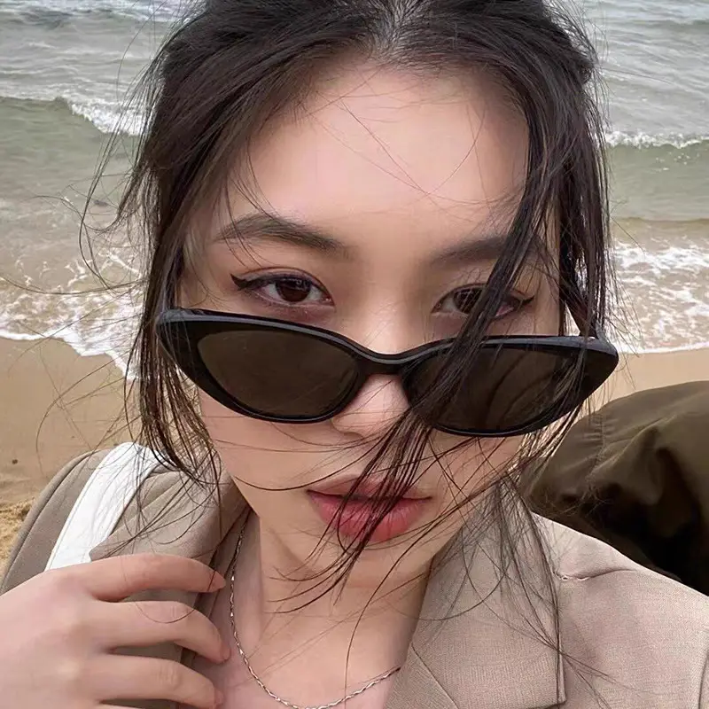 Korean Style Cat's Eye Sunglasses for Women - Image 9
