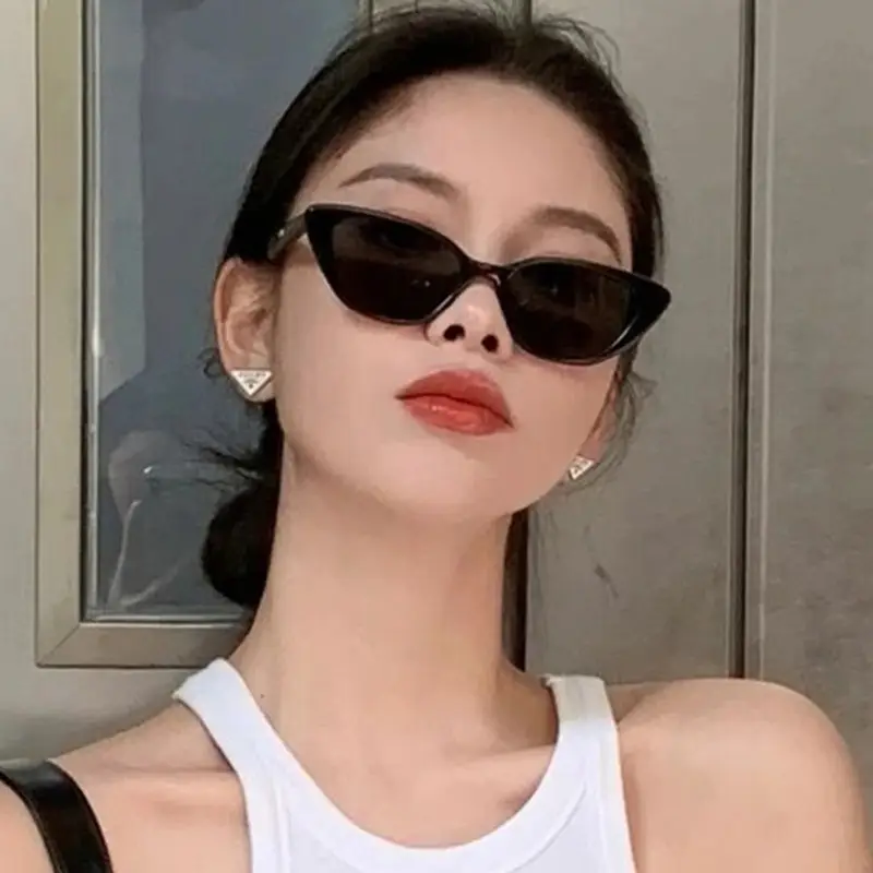 Korean Style Cat's Eye Sunglasses for Women - Image 10
