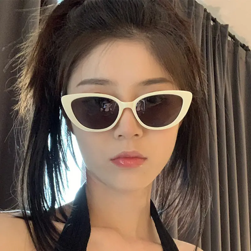 Korean Style Cat's Eye Sunglasses for Women - Image 11