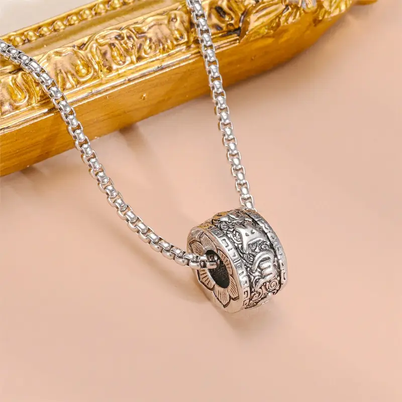 Titanium Steel Wolf Tooth Necklace for Men — feature 15