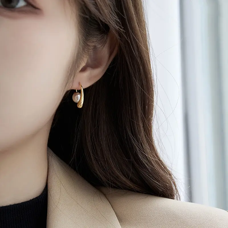 Simple Pearl Earrings Women Korean Style Elegant Two Wear - Image 4