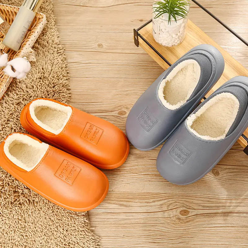 Thick-Soled Autumn and Winter Cotton Slippers with Heel, Non-Slip Cotton Shoes for Indoor and Outdoor Use, Waterproof, Couple's Home Slippers, Fleece-Lined, Casual Home Wear