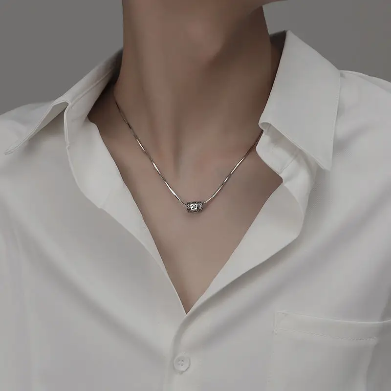 Men's Silver Snake Bone Necklace with Retro Rotatable Design — feature 3