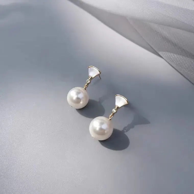 Chinese Style Heart Shell Gourd Earrings Small Luxury - Image 3