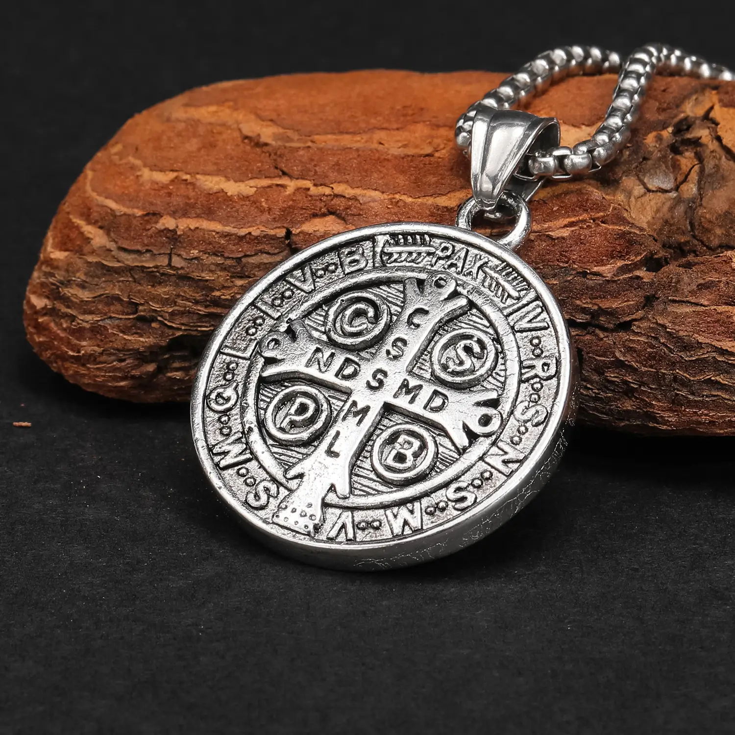 Haiteng Stainless Steel Pendant with Cross Border Design - Image 6