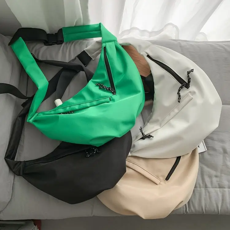 Black Nylon Messenger Bag for Women Spring 2022 — feature 57