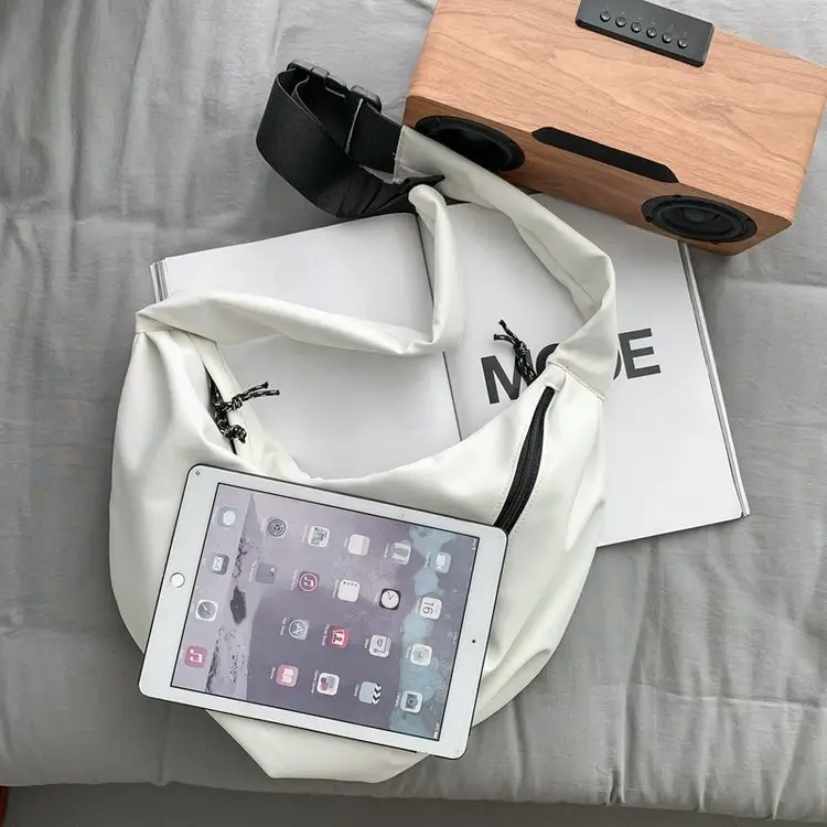 Black Nylon Messenger Bag for Women Spring 2022 — feature 62