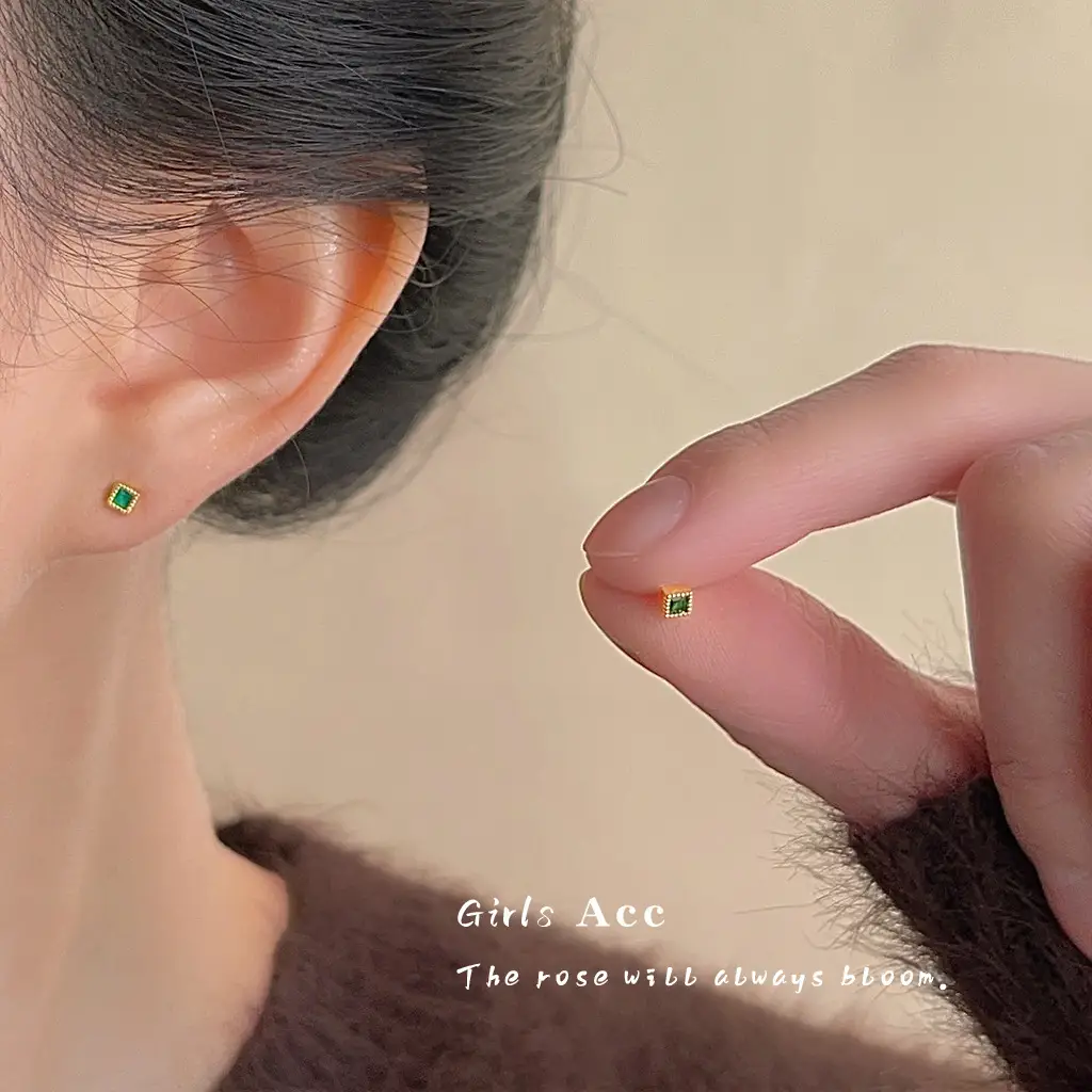 Emerald Sugar Cube Zircon Earrings for Women - Image 3