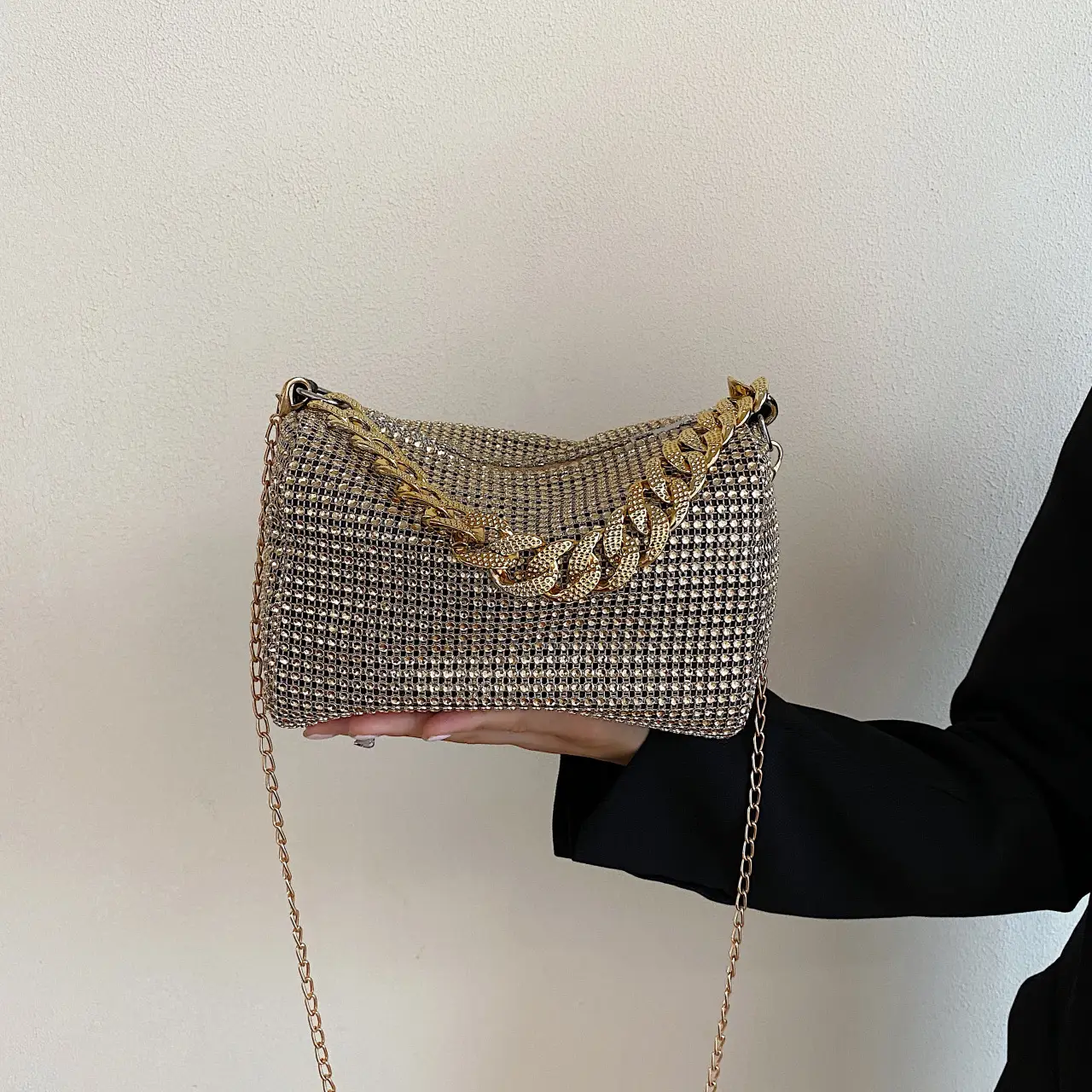 Women Rhinestone Chain Crossbody Bag Gold Plated — feature 24