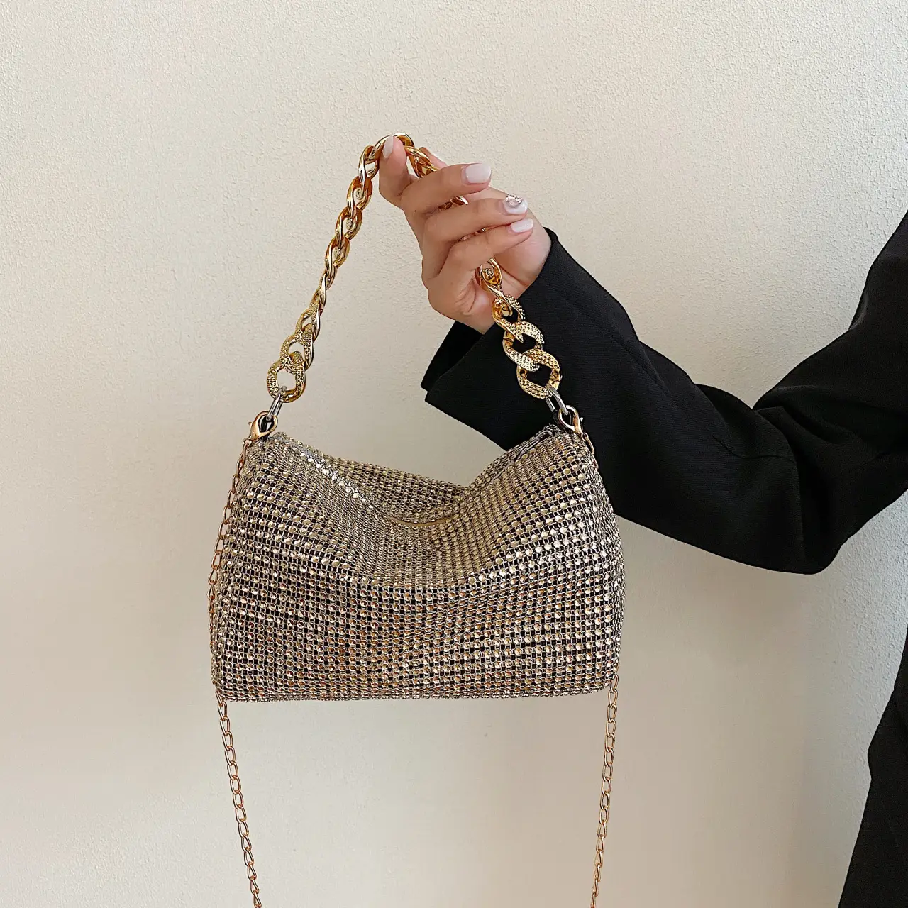 Women Rhinestone Chain Crossbody Bag Gold Plated — feature 20