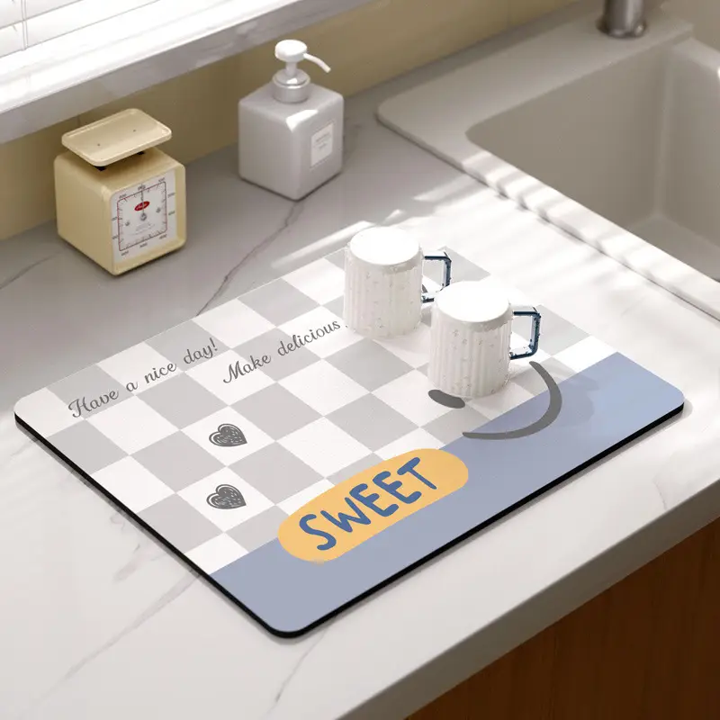 Drain-free mat-smile compartment