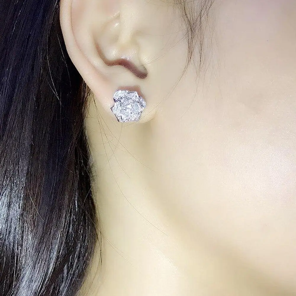 Cao Shi Zircon Cross Earrings for Women — feature 11