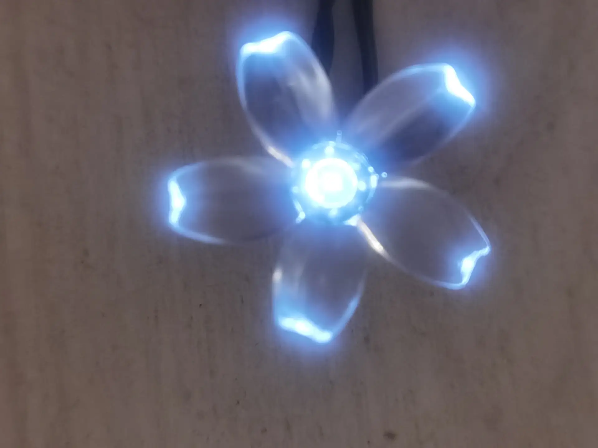 Solar Cherry Blossom LED Light String Outdoor Garden Decor - Image 3