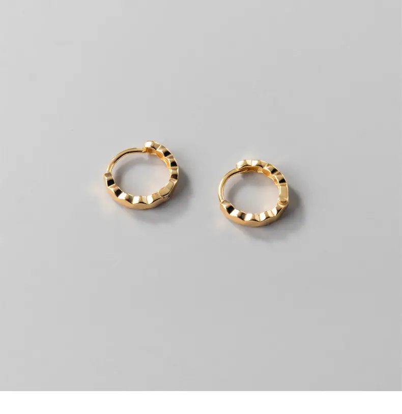 Simple Circle Earrings for Daily Commute — feature 28