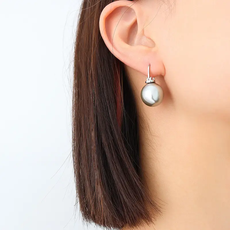 French Style Titanium Steel Earrings with Imitation Pearls 18K Gold
