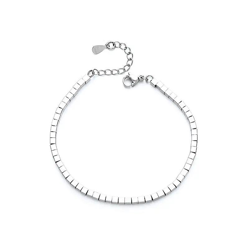 Broken Silver Flower Shadow Necklace with Square Earrings - Image 2