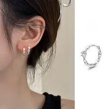 Broken Silver Flower Shadow Necklace with Square Earrings — feature 9