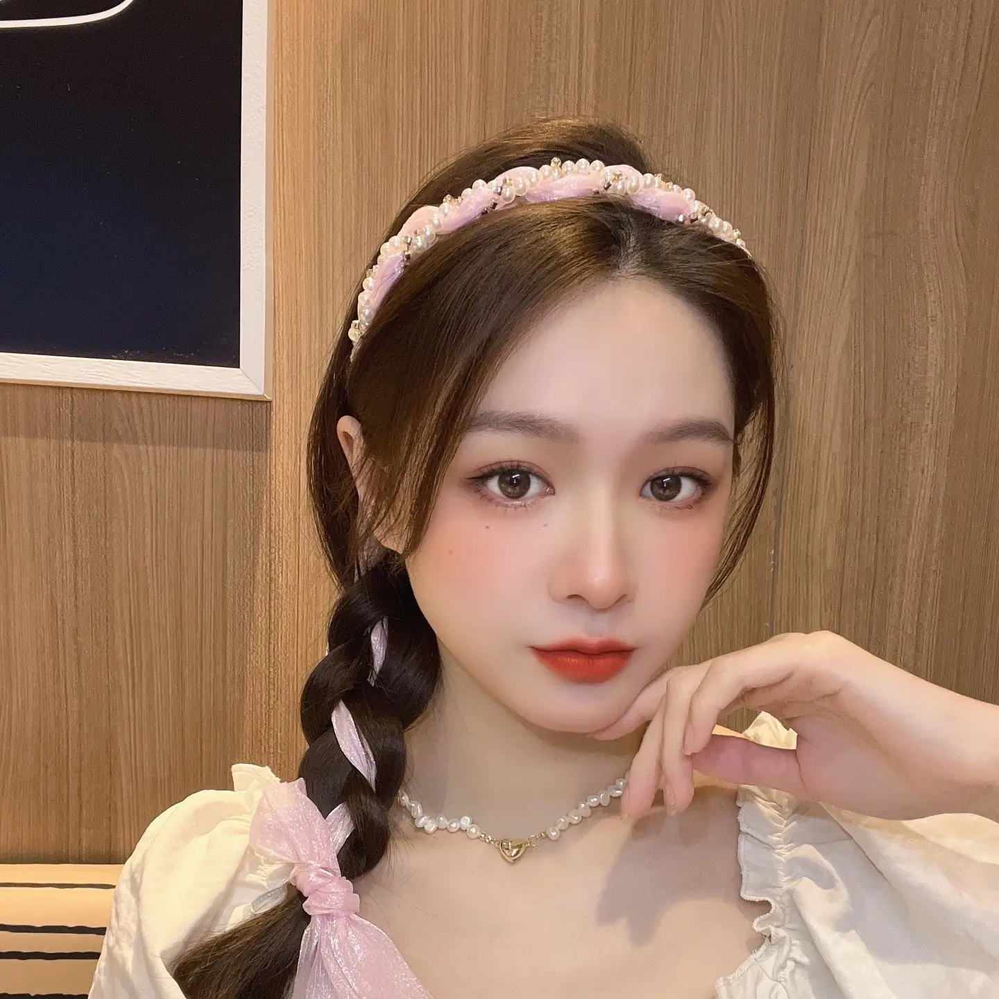 French Style Pearl Braided Hairband for Girls - Image 2