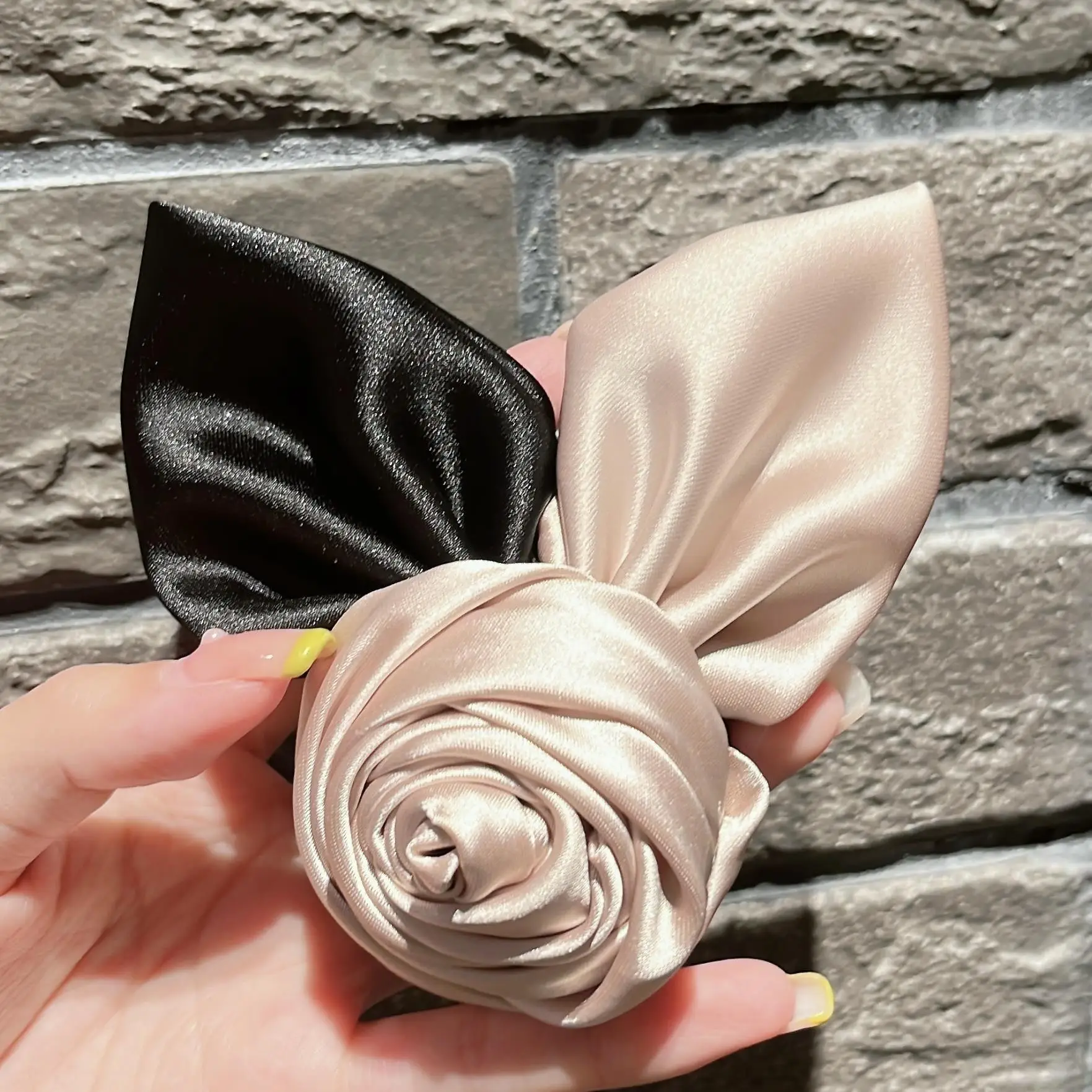 Elegant 3D Rose Hairpin with Spring Clip - Image 4