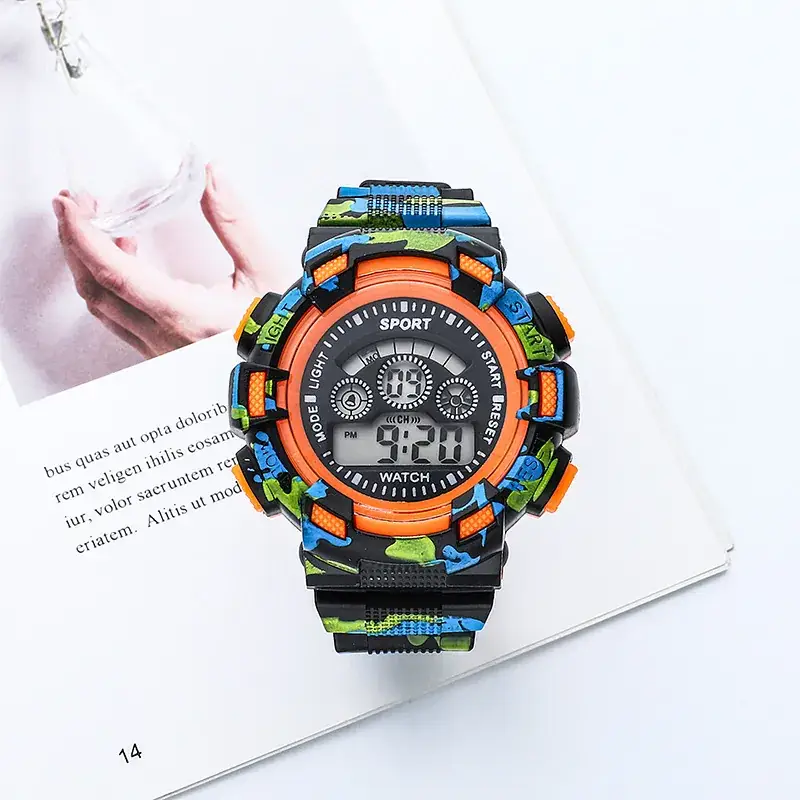 Multifunctional Electronic Camouflage Watch for Men - Image 9