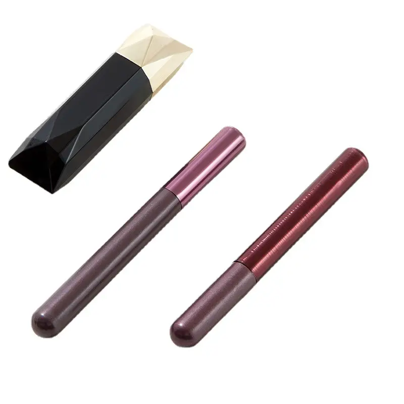 Matte Bullet Concealer Brush for Flawless Lips - Image 9