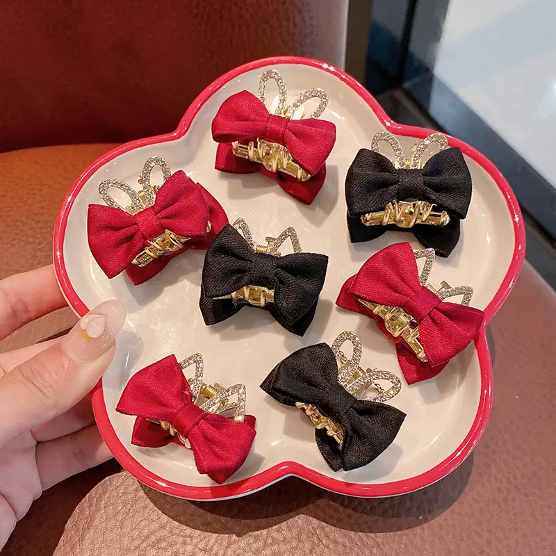 Red Bow Hairpin for Girls with Glitter Clip - Image 11