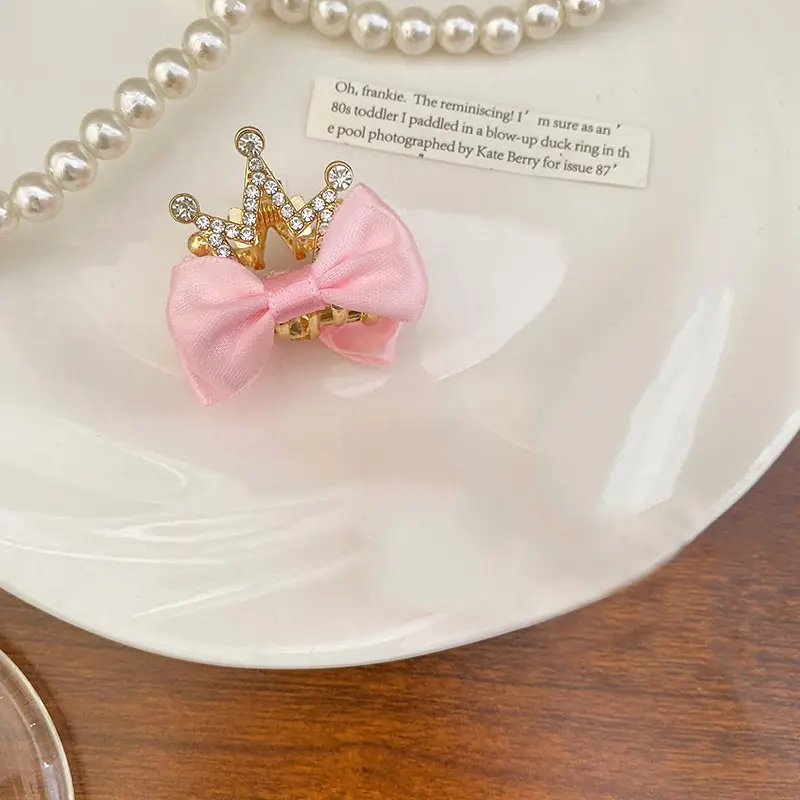 Red Bow Hairpin for Girls with Glitter Clip - Image 7
