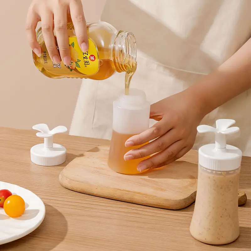 Invertable Tomato Salad Sauce Bottle with Honey Squeeze Feature - Image 5