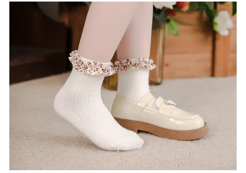 2024 Cute Floral Lace Socks for Girls Large — feature 12