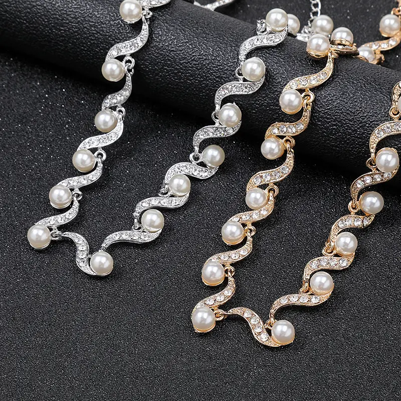 Pearl Necklace & Earrings Set for Women - Image 4