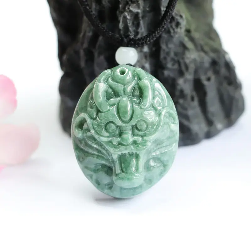 Jade Zodiac Dragon Pendant Green Natural Grade — feature 9