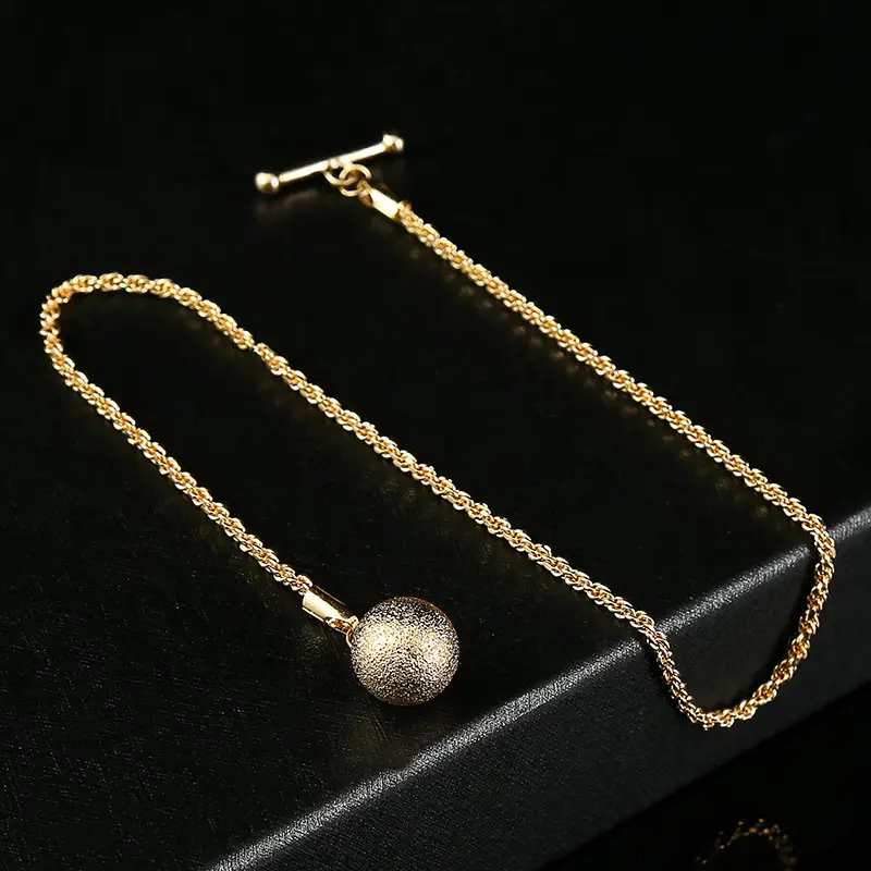 Gold Chain Brooch for Men Wedding Dress Elegant Accessories — feature 2