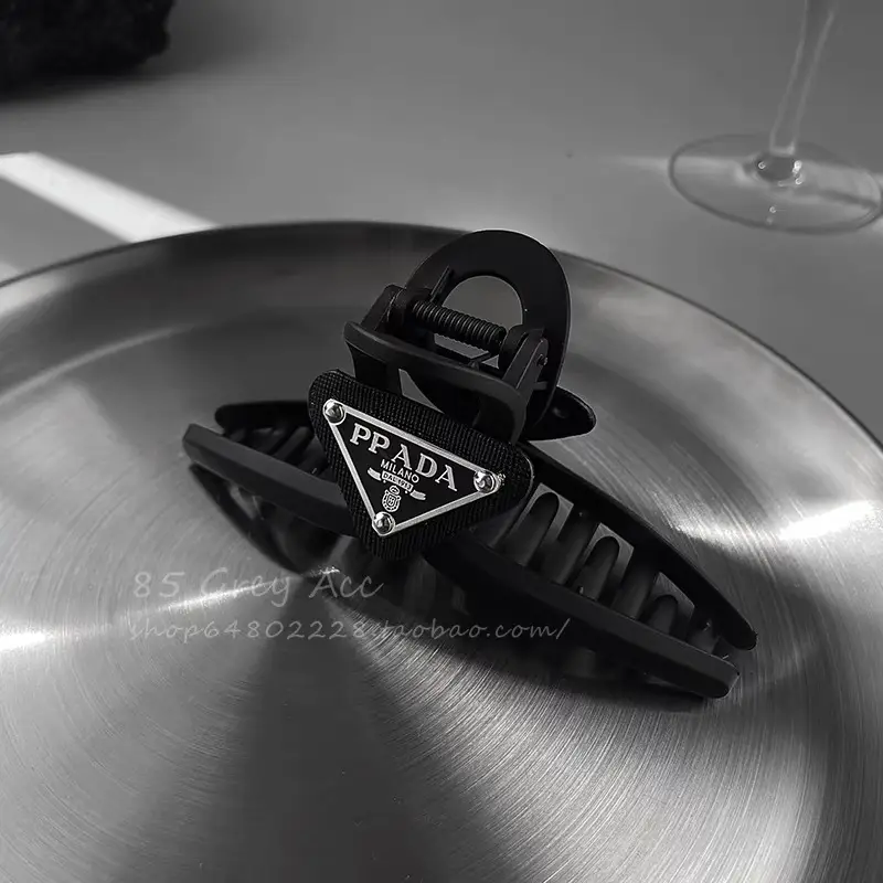 Luxury Full Diamond Back Clip for Head Grab - Image 12