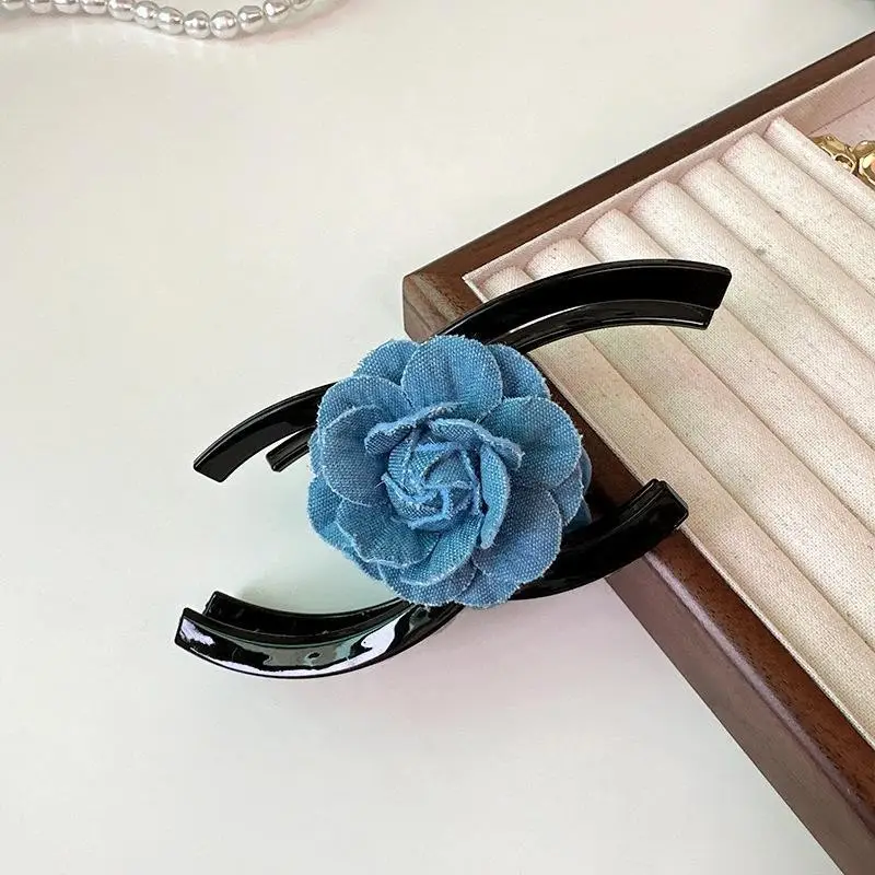 Luxury Full Diamond Back Clip for Head Grab - Image 16