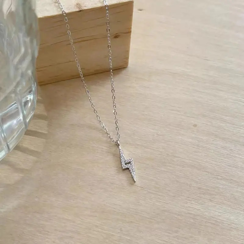 S925 Gold Lightning Necklace for Women - Image 4