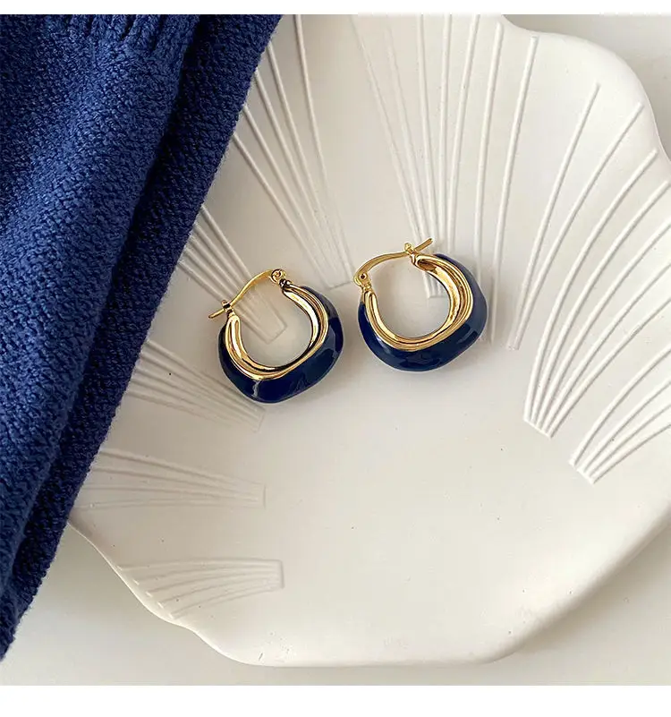French Retro Blue Square Earrings 2022 — feature 11