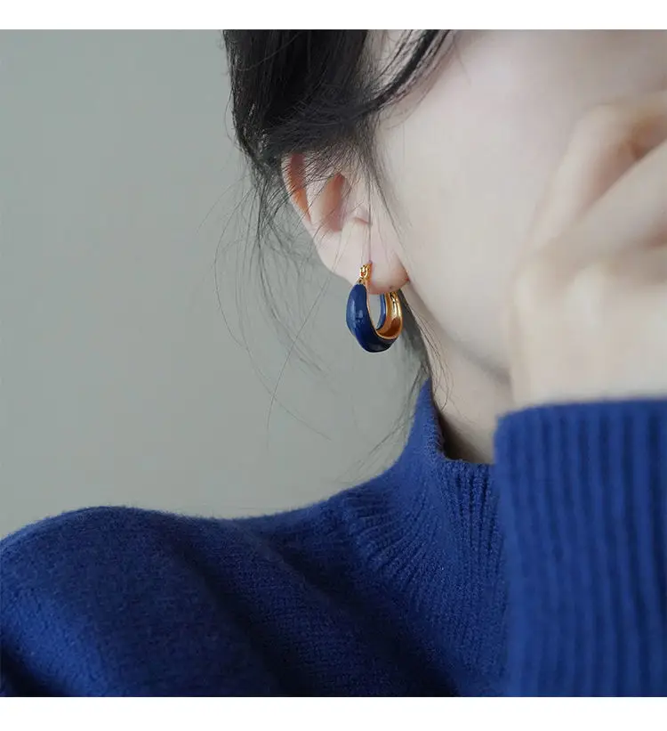 French Retro Blue Square Earrings 2022 — feature 5