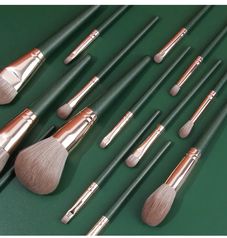 14-Piece Makeup Brush Set for Students & Professionals β feature 13