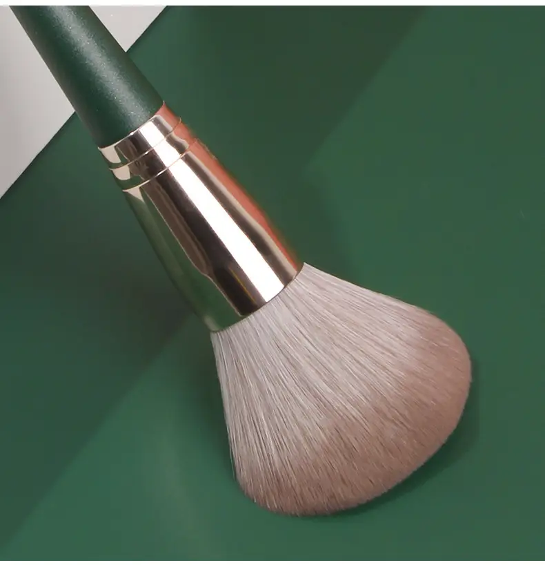 14-Piece Makeup Brush Set for Students & Professionals β feature 14