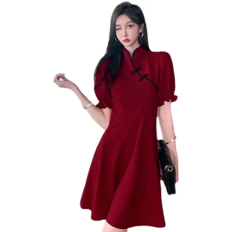 Black Slimming A-Line Dress with Puff Sleeves - Image 7