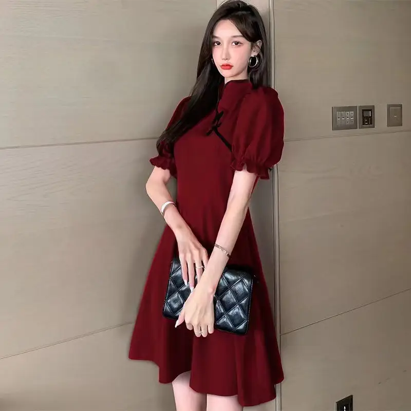 Black Slimming A-Line Dress with Puff Sleeves — feature 8