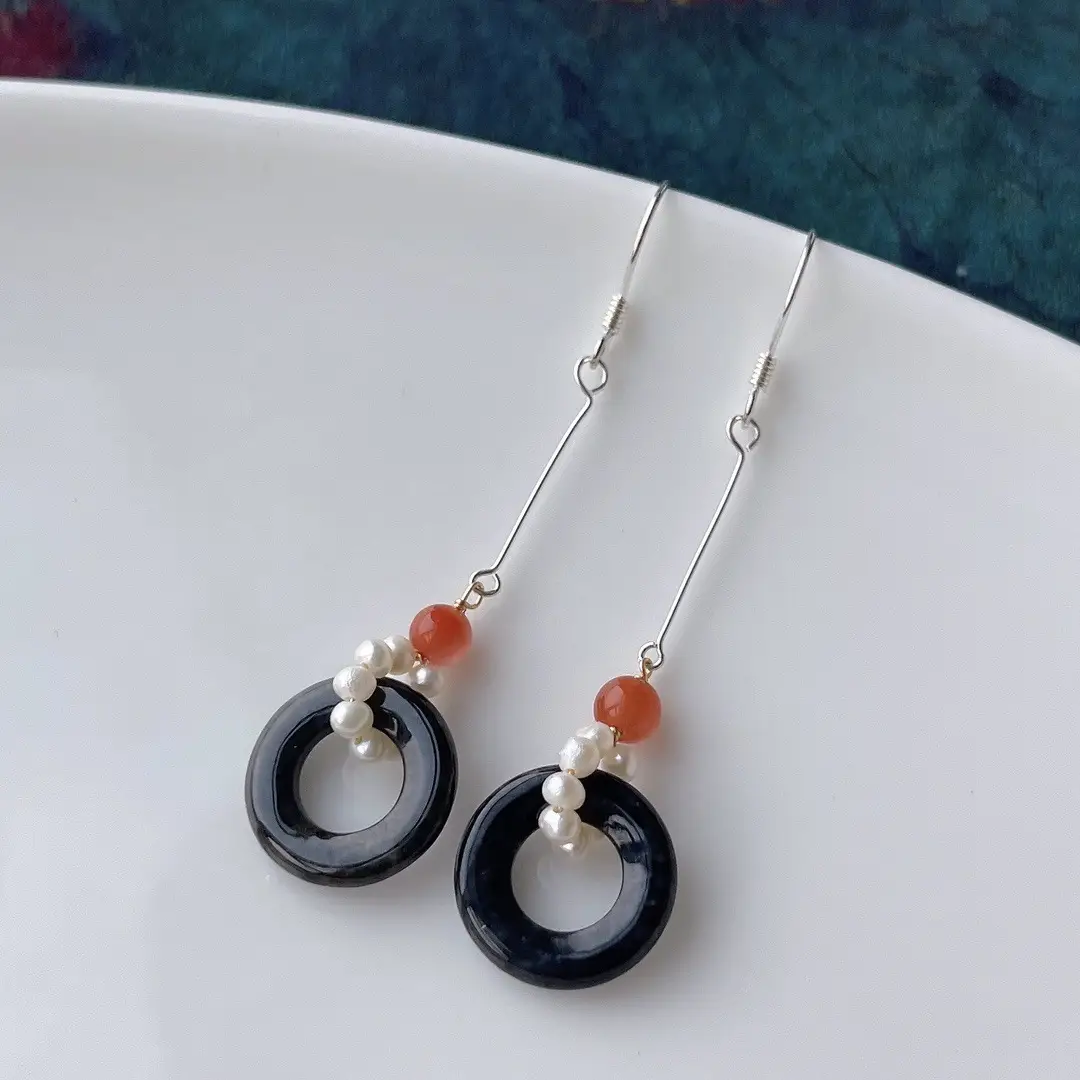 Jade Black Buckle Earrings Gold Plated 925 Silver — feature 45