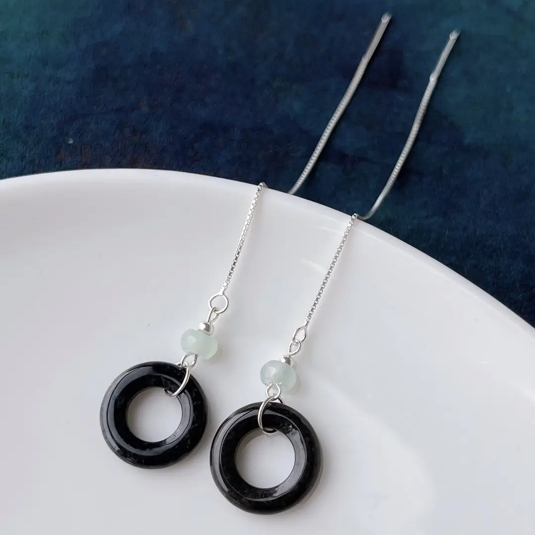 Jade Black Buckle Earrings Gold Plated 925 Silver